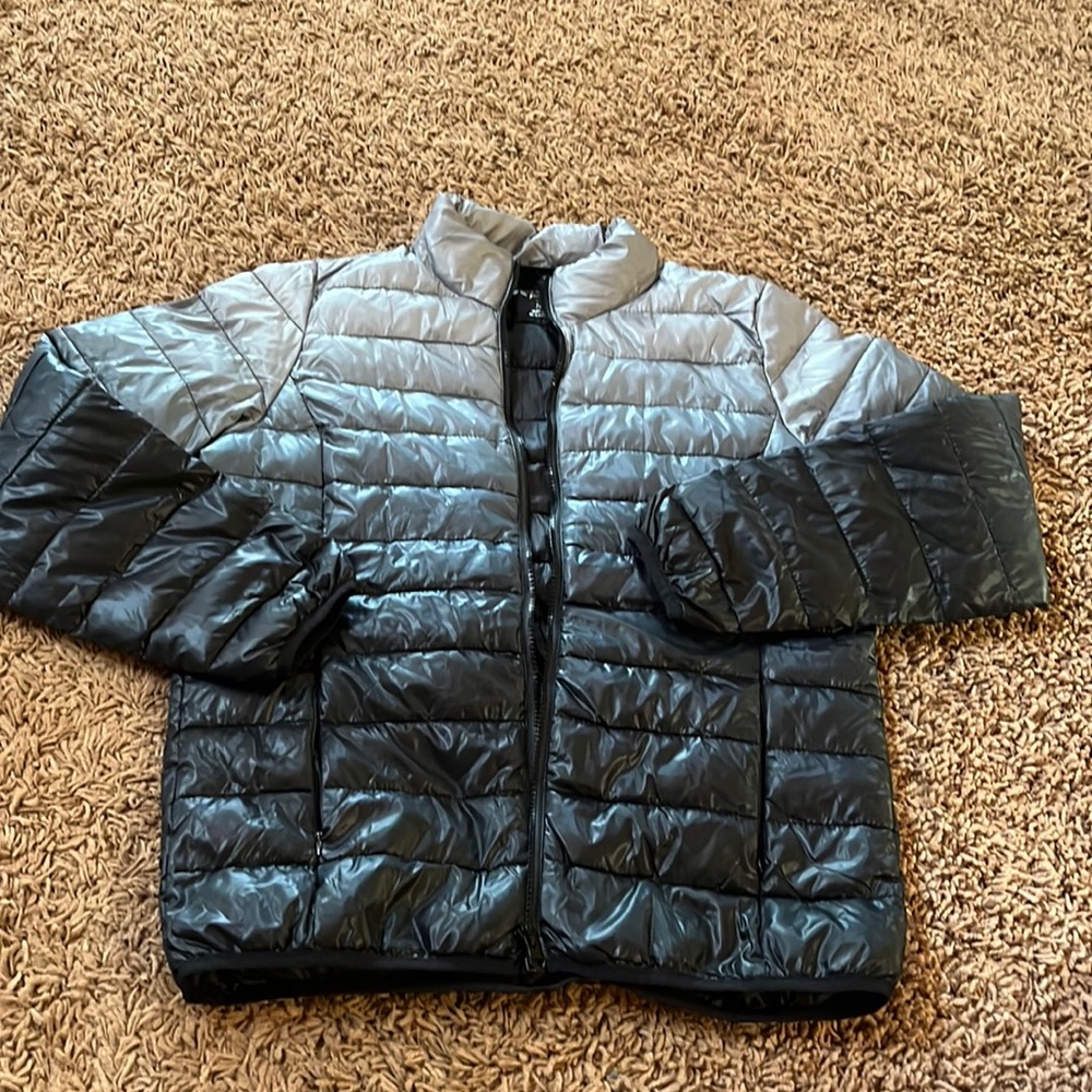 Jackson Hole outerwear puffy coat size Medium
